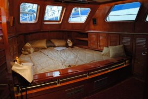 Belgrade Bachelor vip yacht